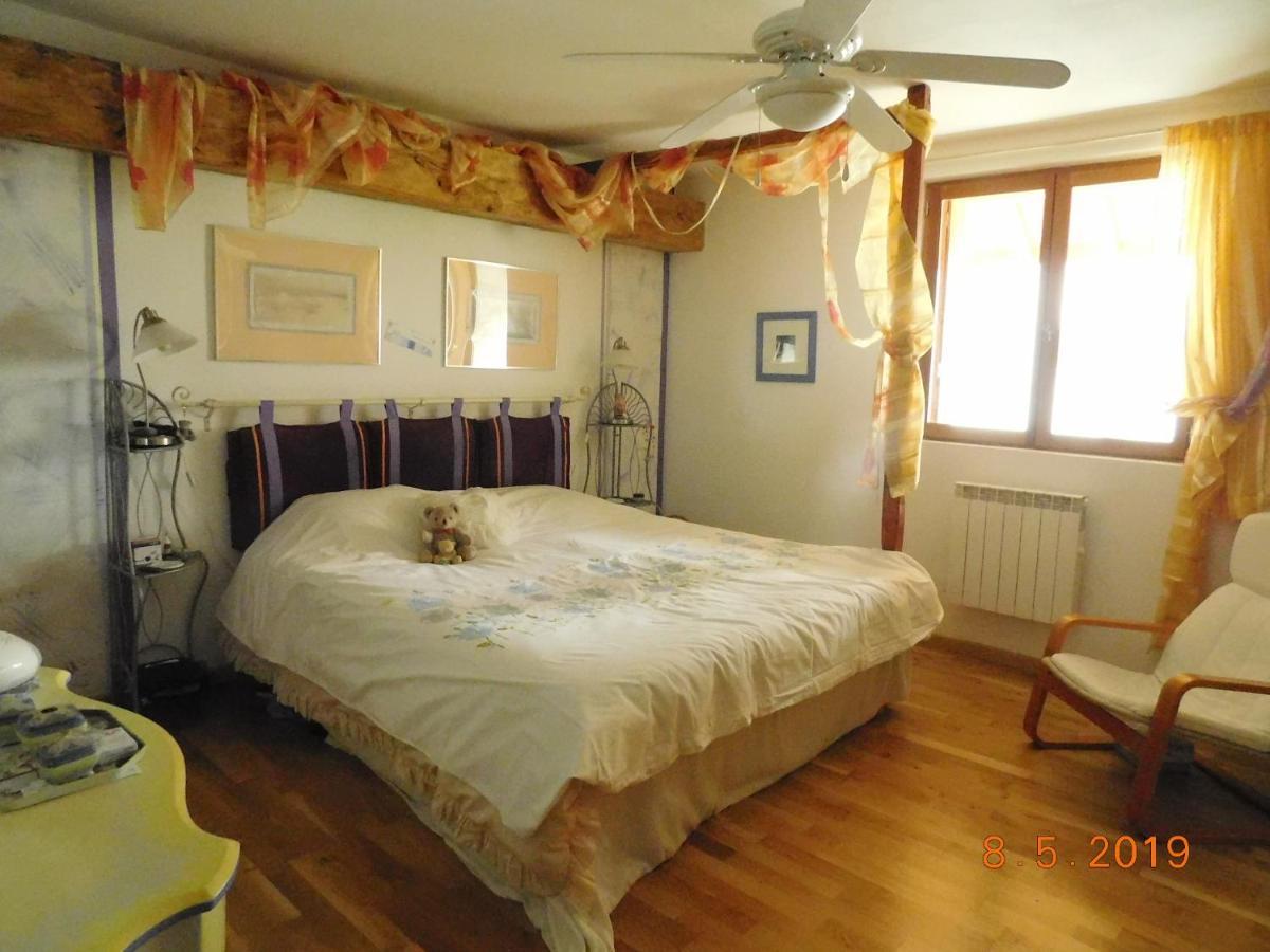 Bassy Chez Nous. B & B מראה חיצוני תמונה